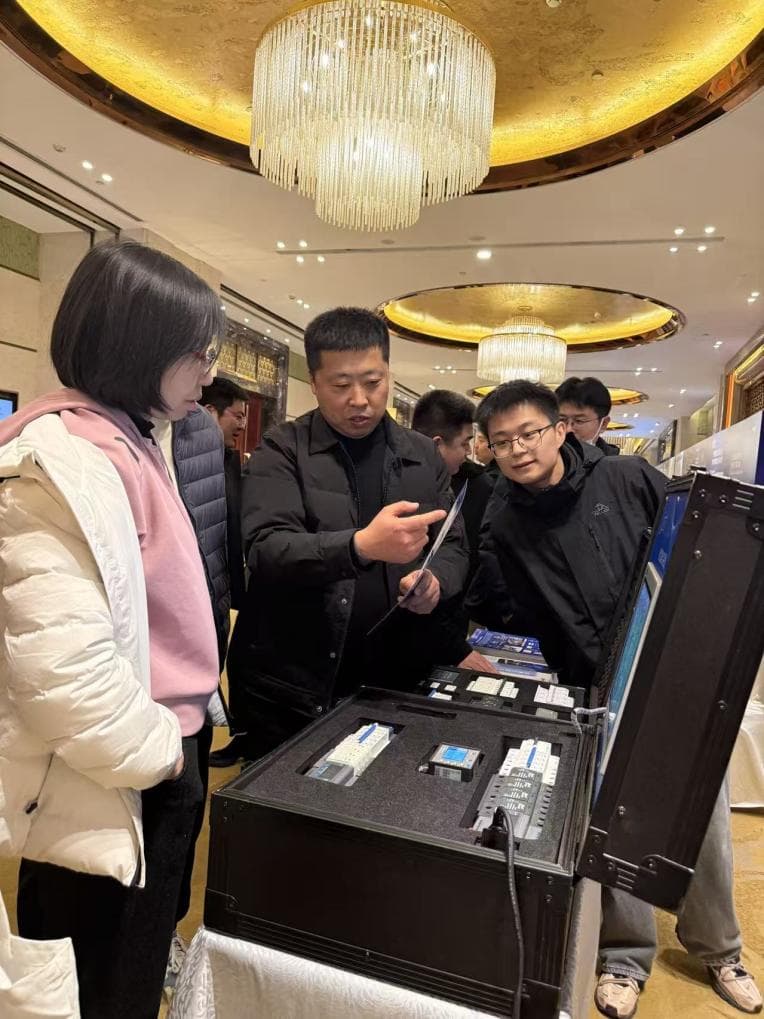 Jinli surge protector device