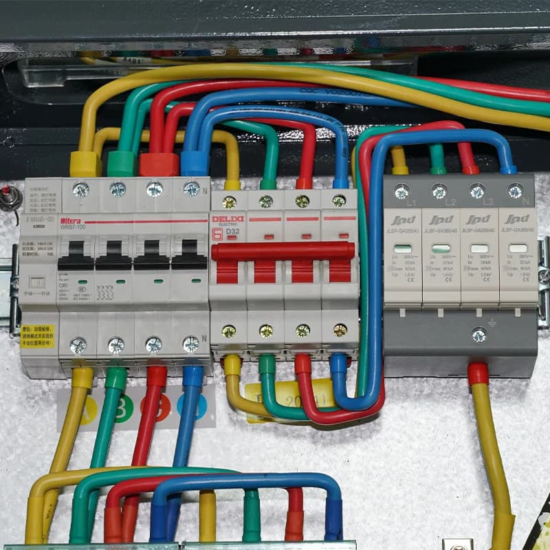 Qual è la differenza tra la certificazione ROHS e REACHR?